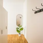 아파트 Homaris Schlueterstrasse 베를린