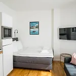Homaris Schlueterstrasse 아파트