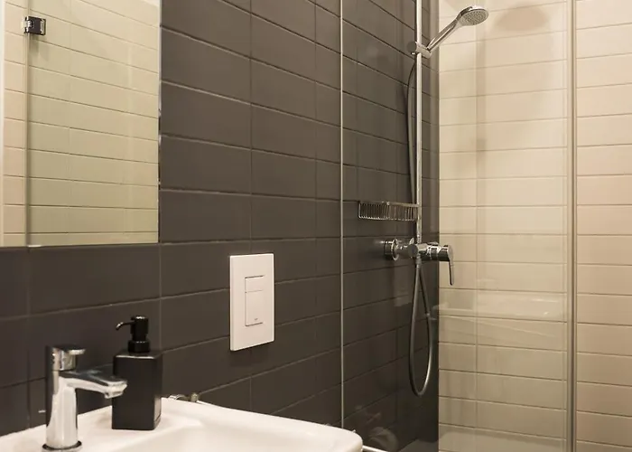 Homaris Schlueterstrasse Lägenhet