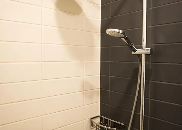 Daire Homaris Schlueterstrasse Berlin