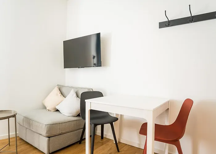 Homaris Schlueterstrasse * 柏林