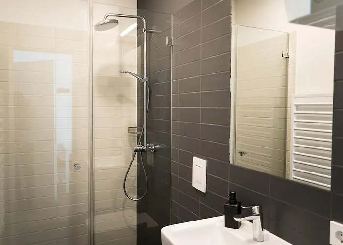 Homaris Schlueterstrasse דירה *