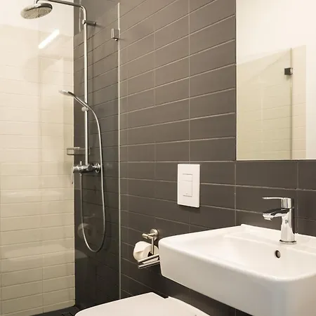 Apartment Homaris Schlueterstrasse Berlin