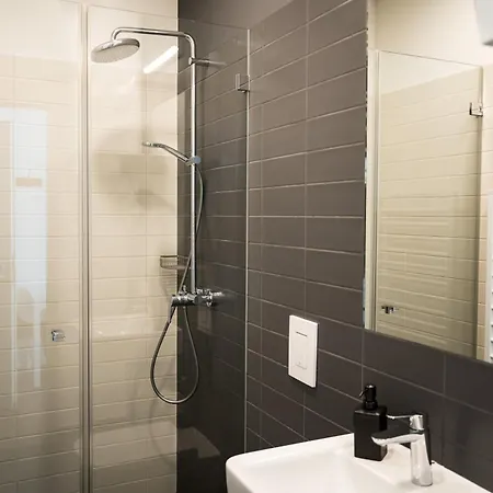 Homaris Schlueterstrasse Apartment *