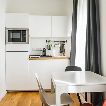 Homaris Schlueterstrasse Apartment