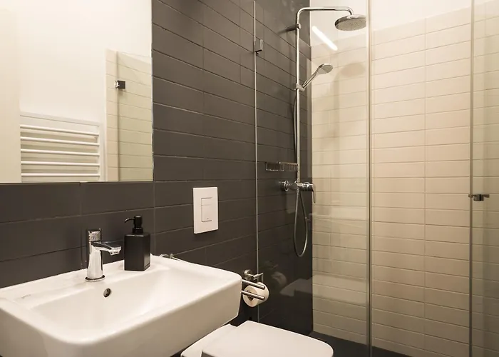 Homaris Schlueterstrasse ベルリン